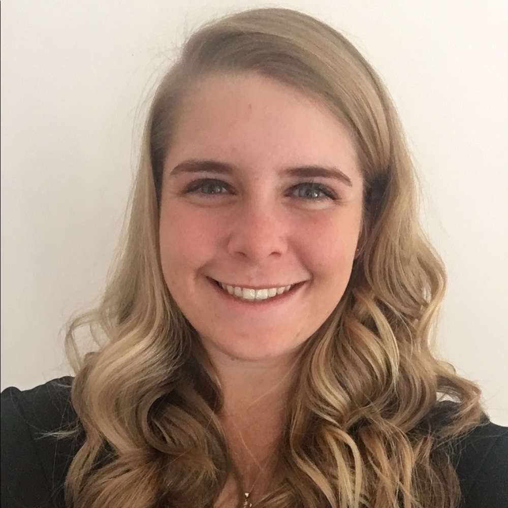 Meet your Posher, Kelli